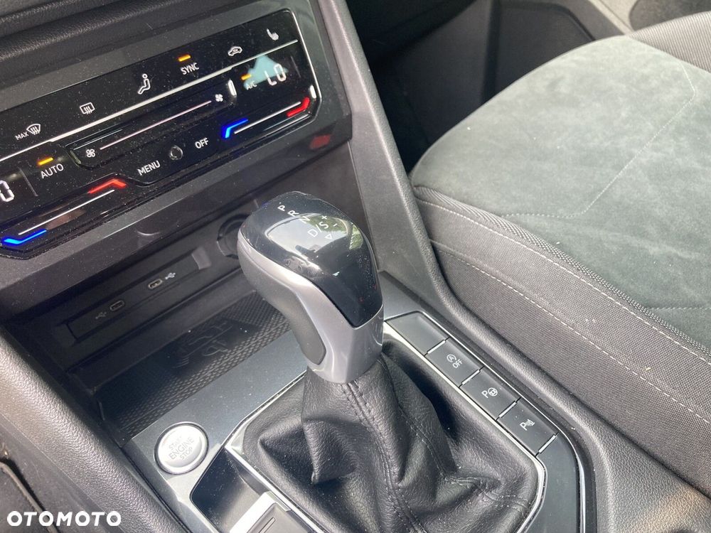 Volkswagen Tiguan 1.5 TSI EVO Elegance DSG - 20