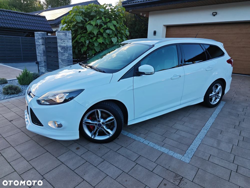 Ford Focus 2013 photo 3