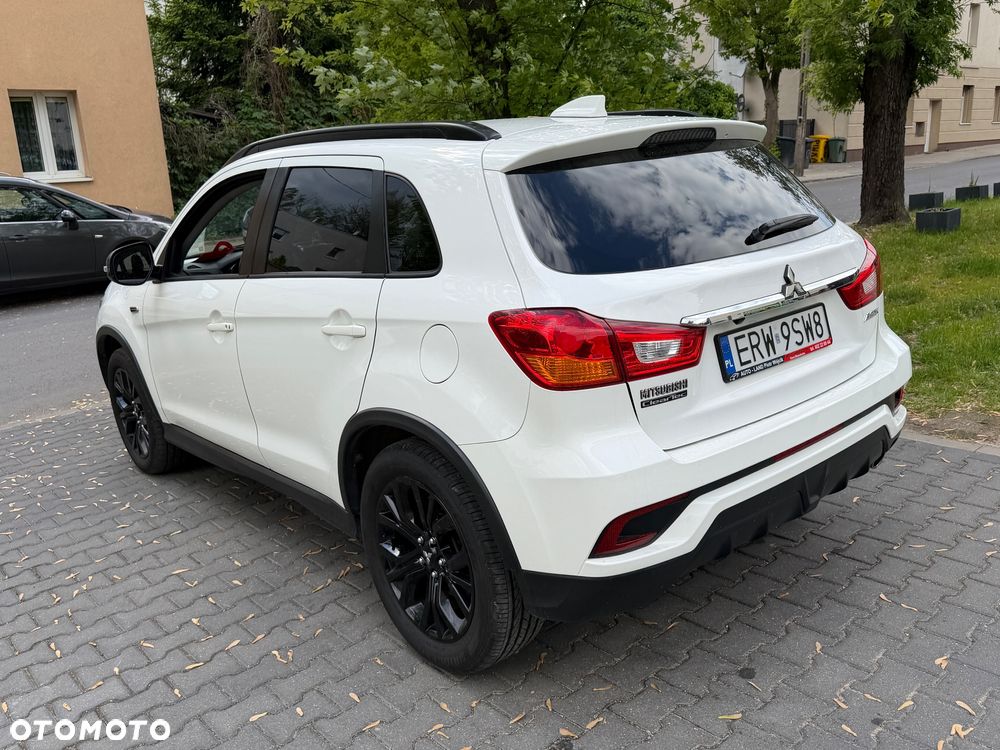 Mitsubishi ASX 1.6 Black Edition - 8