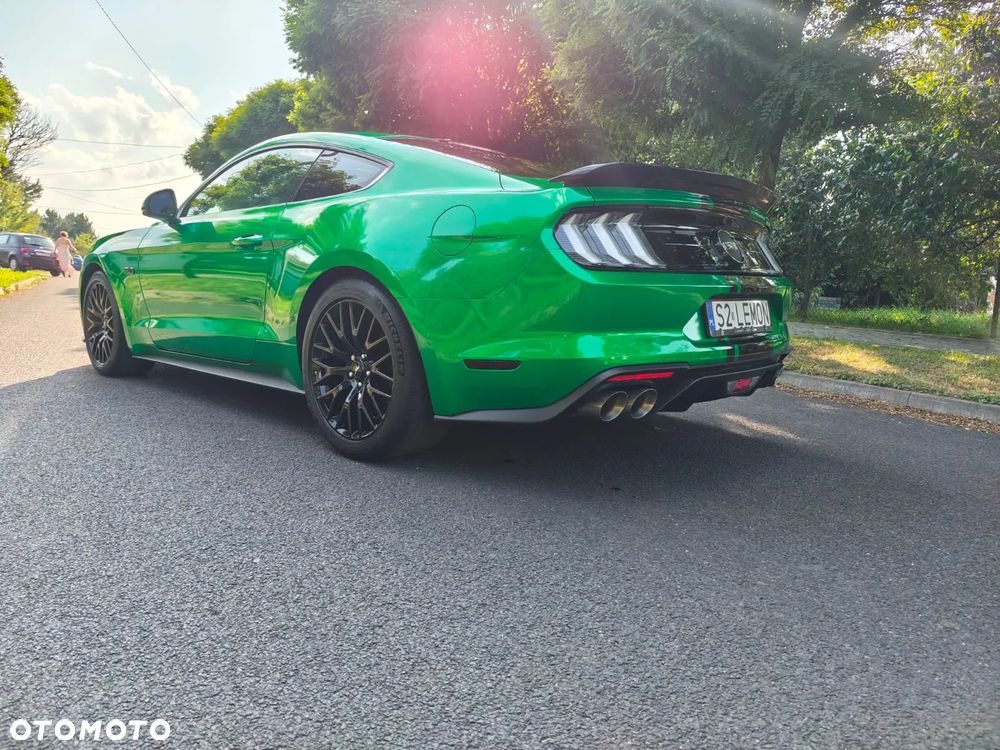 Ford Mustang - 20