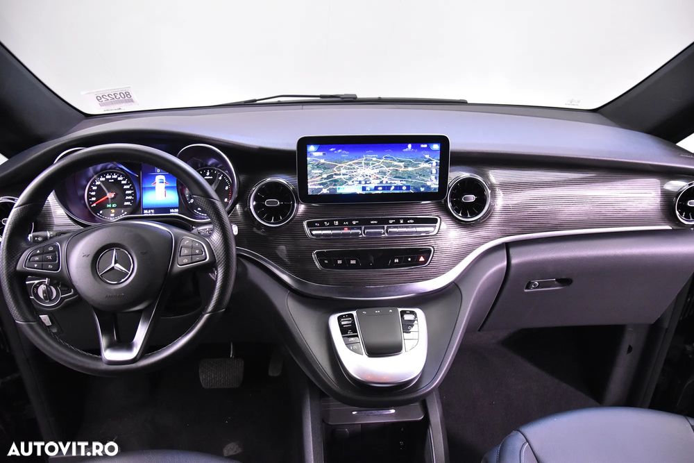 Mercedes-Benz V - 9