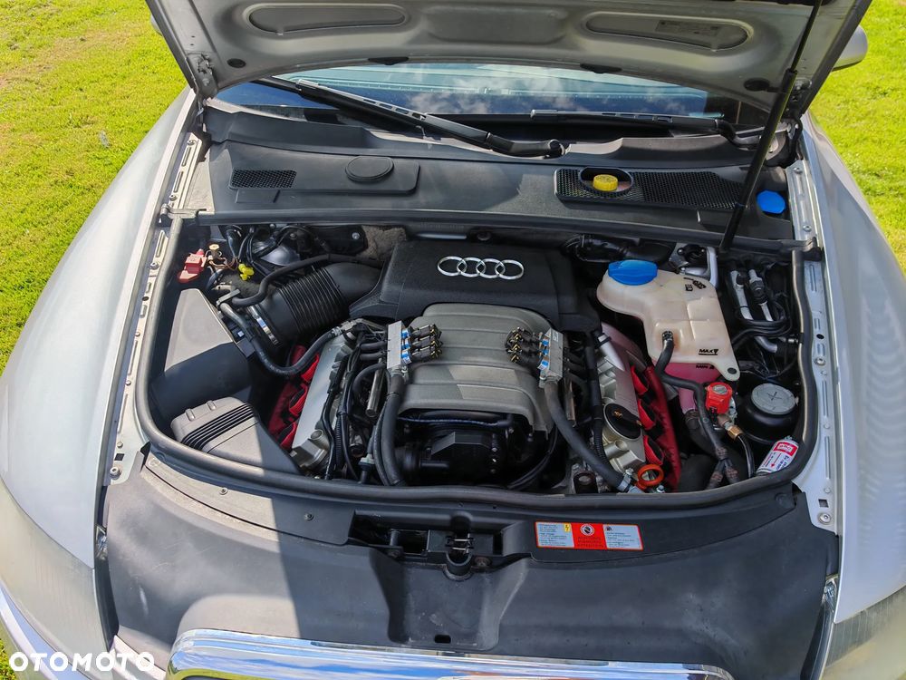 Audi A6 Avant 2.4 Quattro - 15