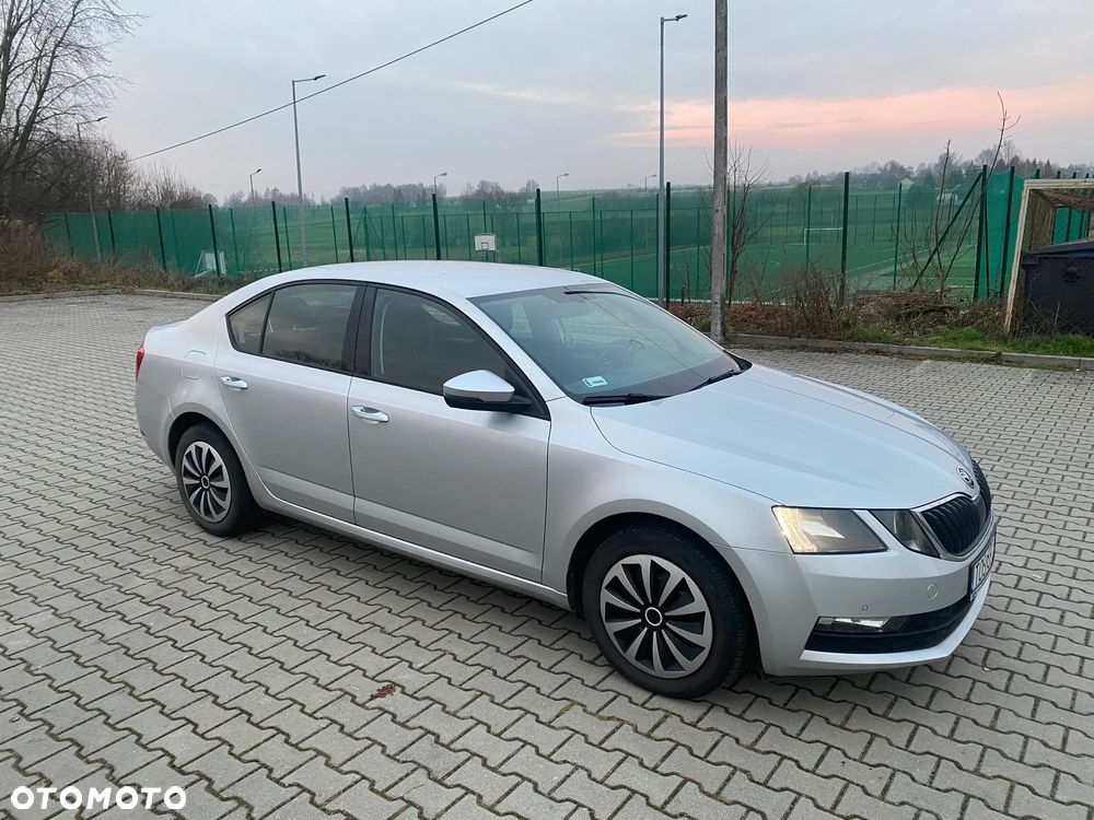 Skoda Octavia 1.6 TDI Ambition - 3