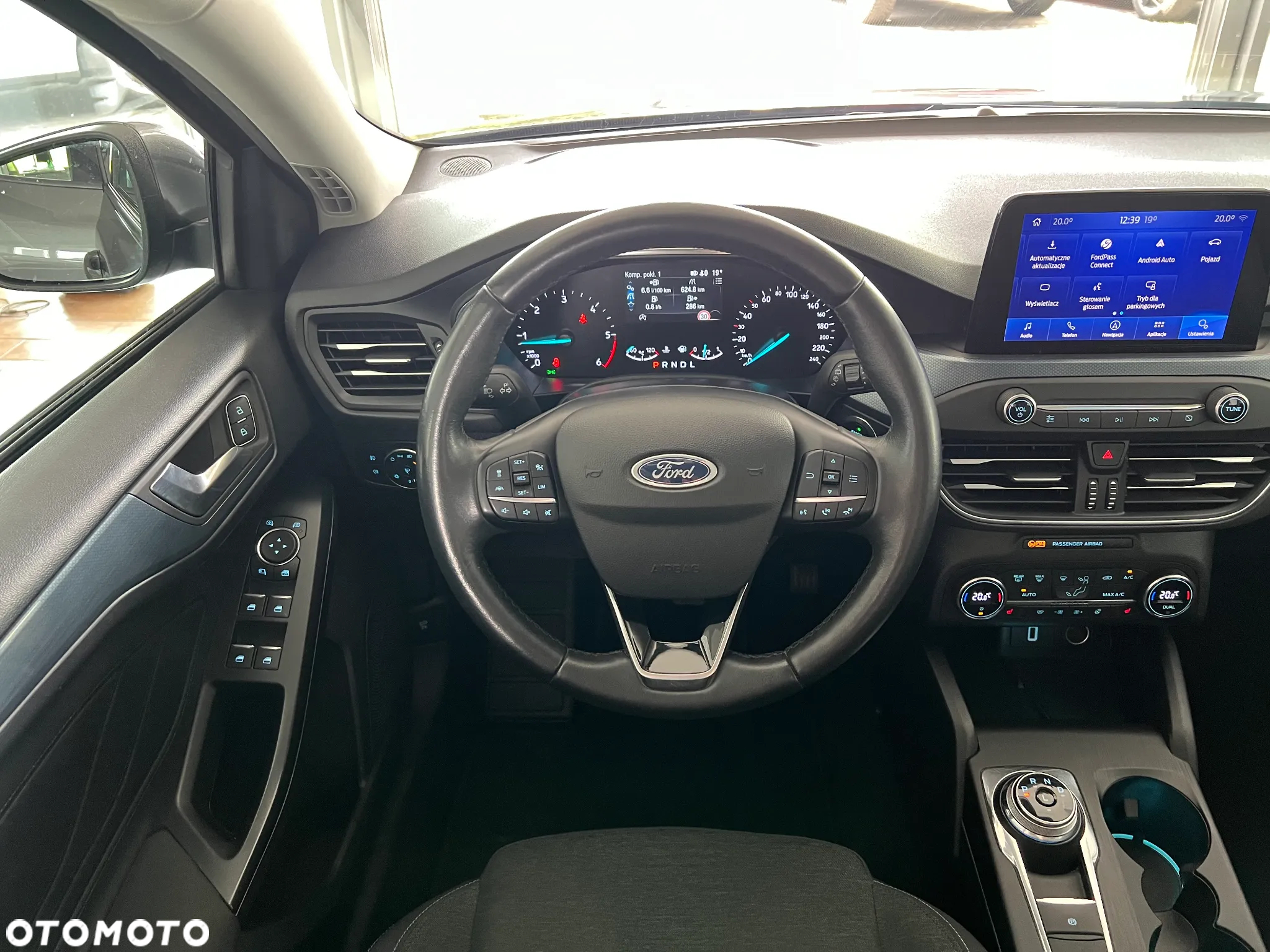 Ford Focus 1.5 EcoBlue Active Business - 32