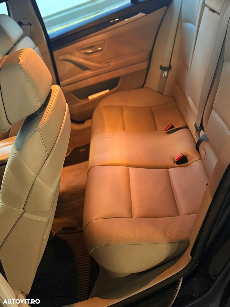 BMW Seria 5 520d - 10