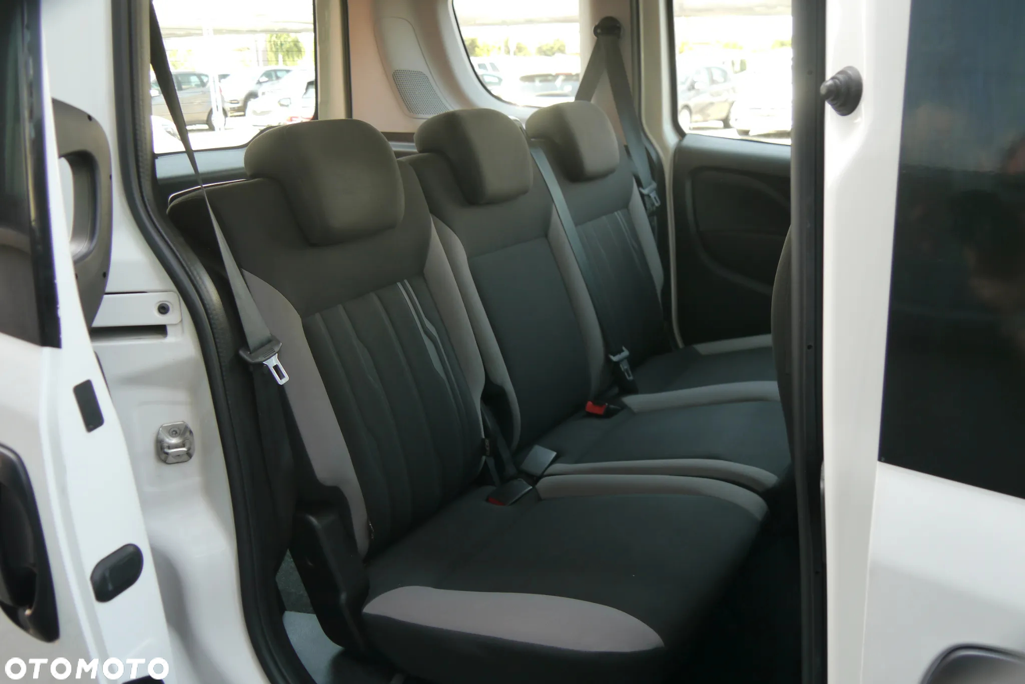Fiat Doblo - 17