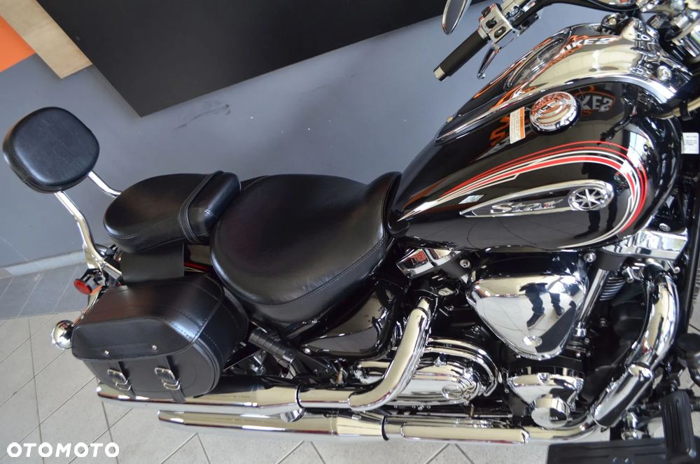 Yamaha Road Star - 18