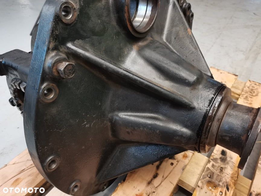 Środek mostu 12X43 JCB 8250 Fastrac - 9