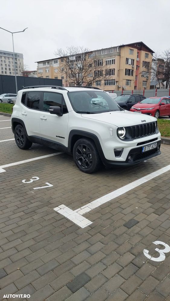 Jeep Renegade 1.3 Turbo 4x2 DDCT6 80th Anniversary - 2