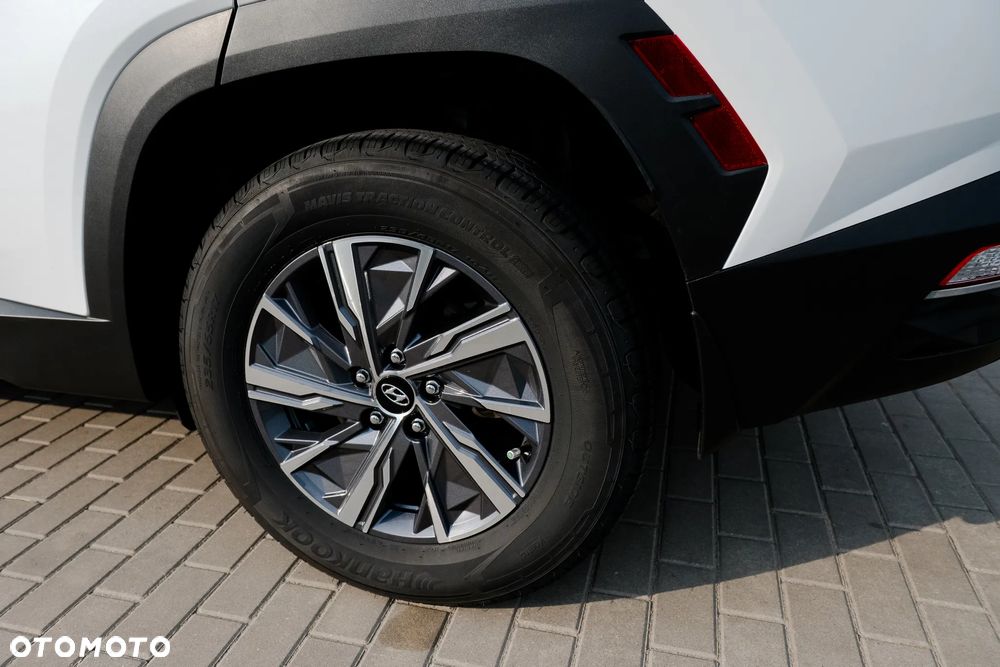 Hyundai Tucson - 13