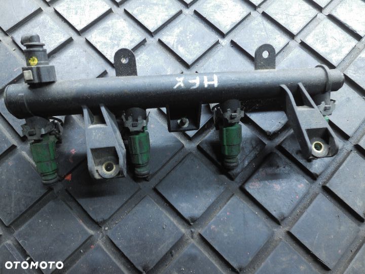 PEUGEOT 106 1.1 LISTWA WTRYSKIWACZE WTRYSKI 0280156025 POSIADAM DWIE LISTWY - 1