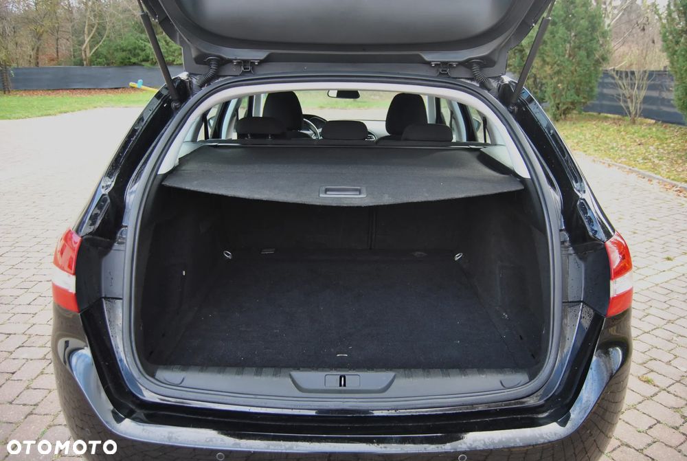 Peugeot 308 HDi FAP 150 Family - 13