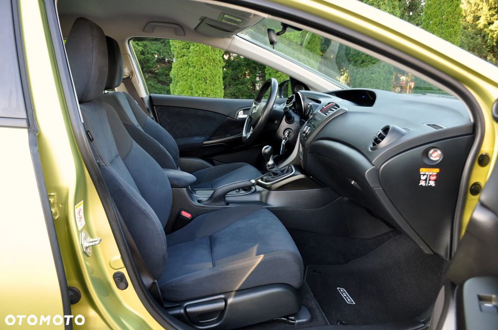 Honda Civic 1.4 Sport - 17