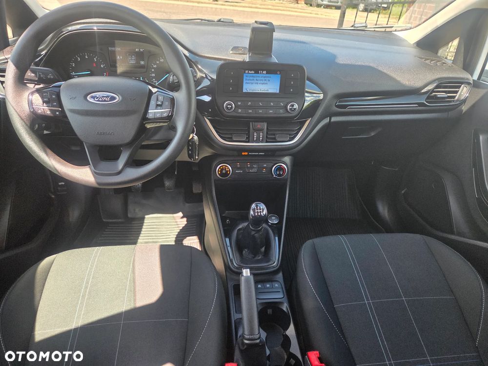 Ford Fiesta 1.1 COOL&CONNECT - 8