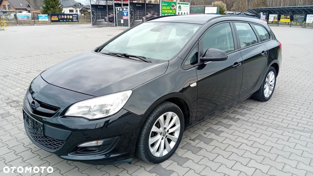 Opel Astra 1.4 Turbo Edition Sport - 1