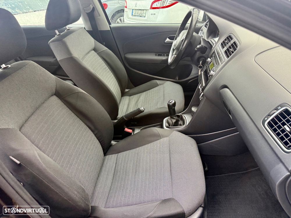 VW Polo 1.2 Trendline Pack - 16