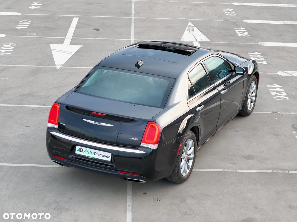 Chrysler 300 - 10