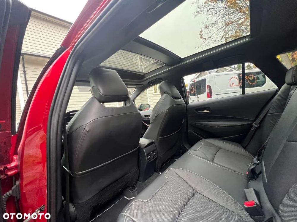 Toyota Corolla 2.0 Lounge - 24