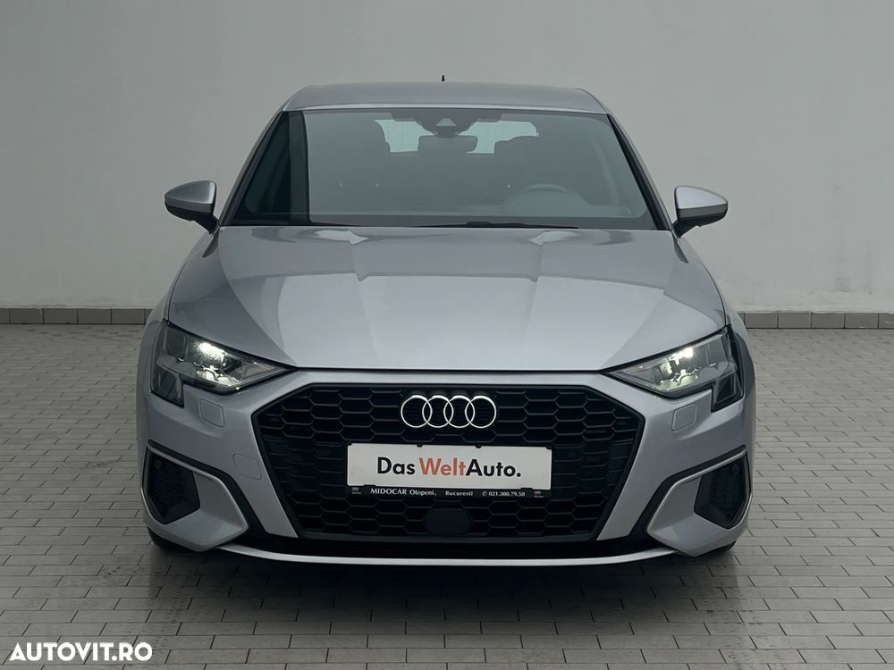 Audi A3 2.0 30 TDI Advanced - 3