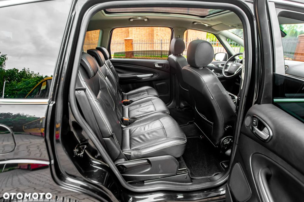 Ford S-Max 2.0 TDCi DPF Titanium - 23