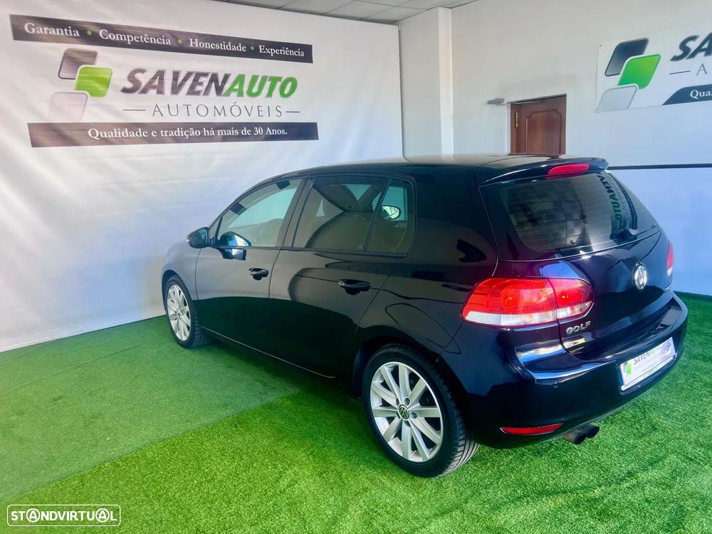 VW Golf 2.0 TDi Confortline DSG - 28