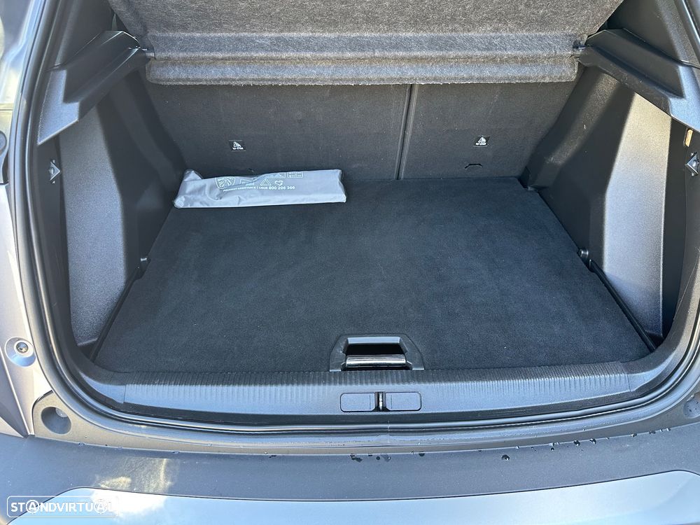 Peugeot 2008 1.2 PureTech Allure - 20