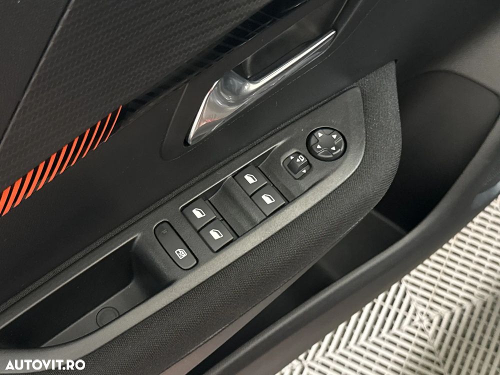 PEUGEOT 208 2022 — imagine 14