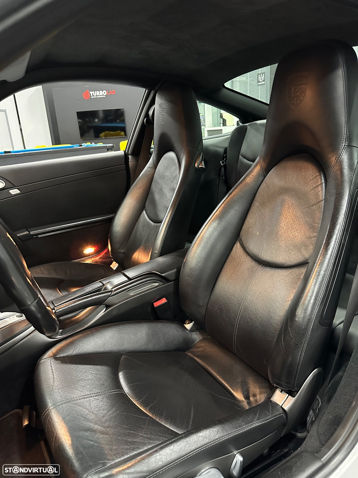 Porsche 911 Série F - 20