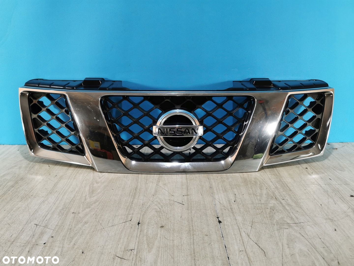 Nissan Pathfinder R51 05/10 grill atrapa chłodnicy - 1