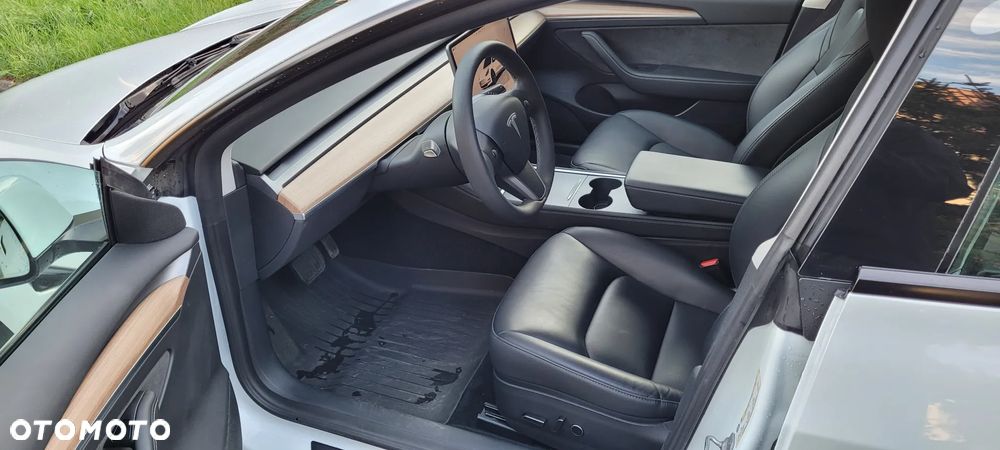 Tesla Model 3 Long Range RWD - 10