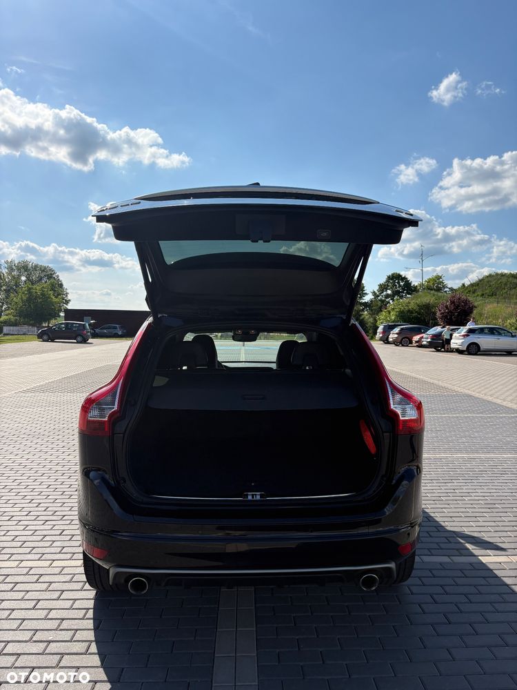 Volvo XC 60 D4 Drive-E R-Design Momentum - 34