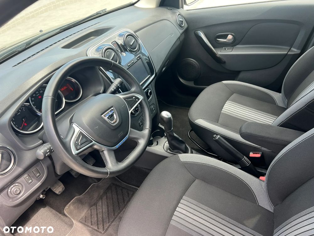 Dacia Sandero Stepway TCe 90 Prestige - 19