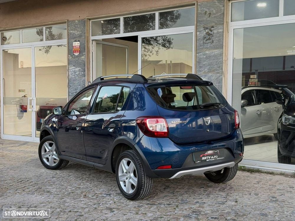 Dacia Sandero 0.9 TCe Stepway - 11