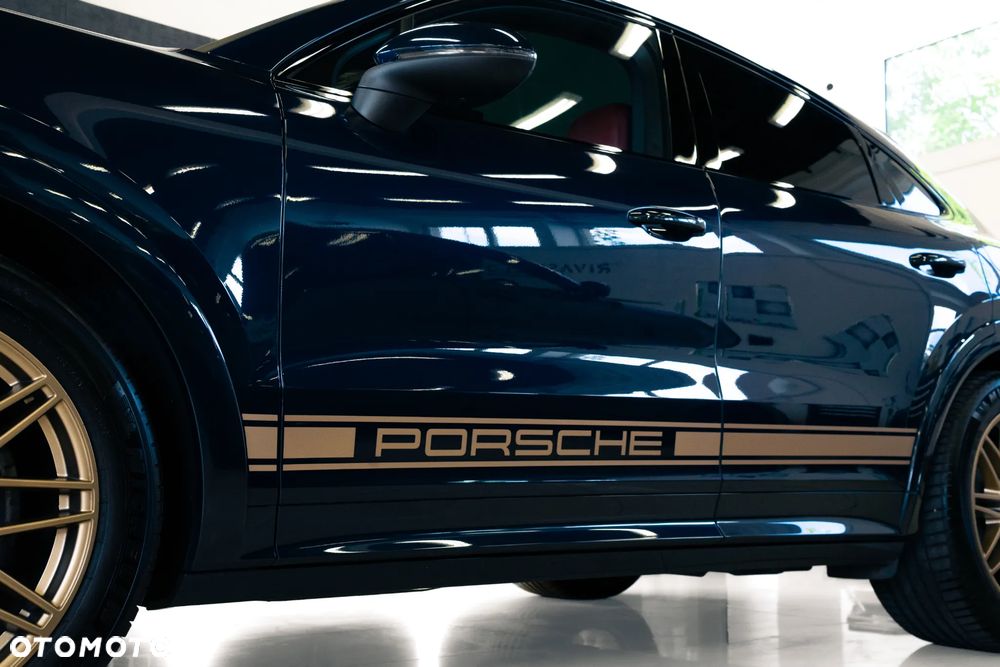 Porsche Cayenne Standard - 4