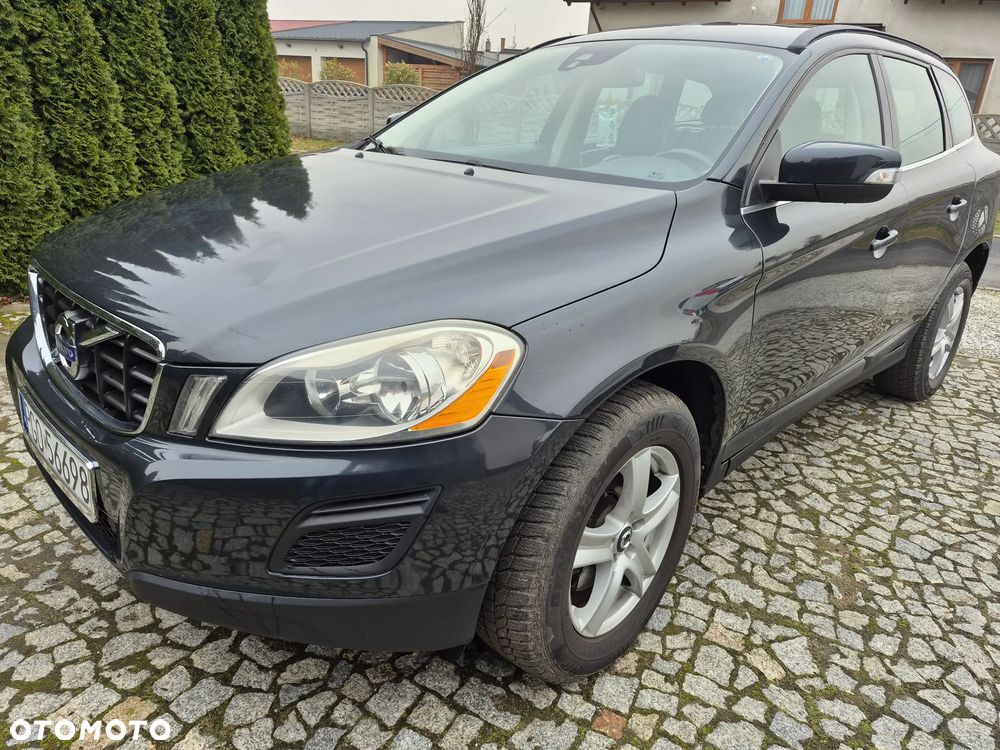 Volvo XC 60 D3 AWD Momentum - 1