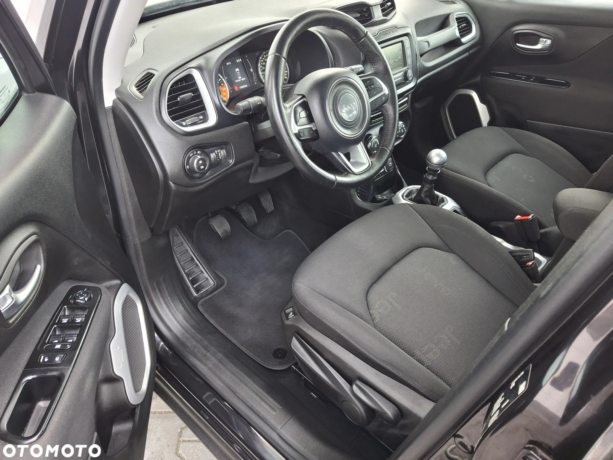 Jeep Renegade 1.4 MultiAir Longitude - 12