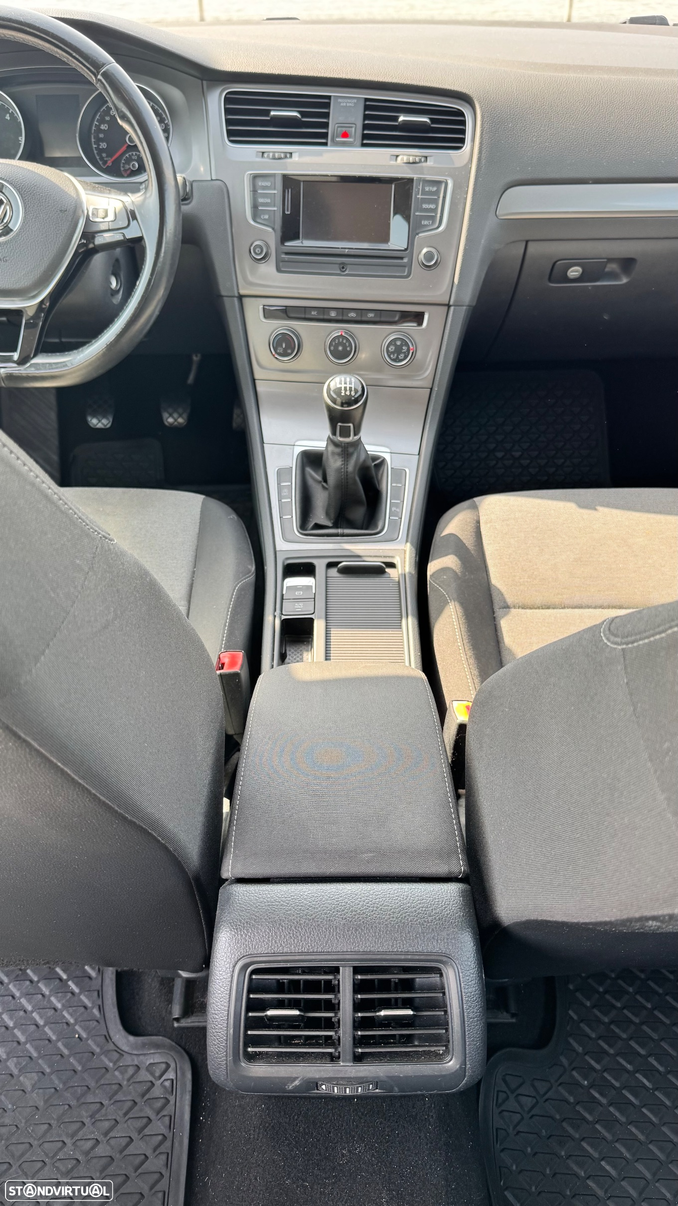 VW Golf Variant 1.6 TDi Trendline - 17