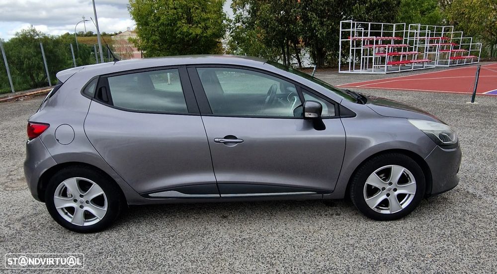 Renault Clio 0.9 TCE Dynamique S - 6