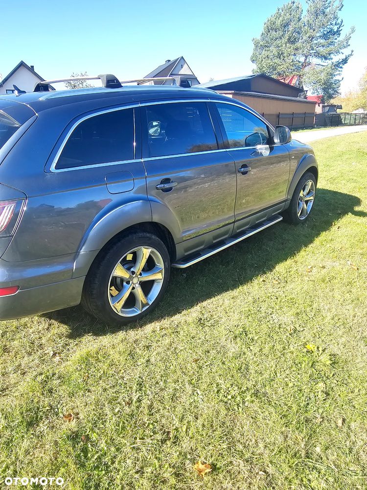 Audi Q7 2007 photo 4