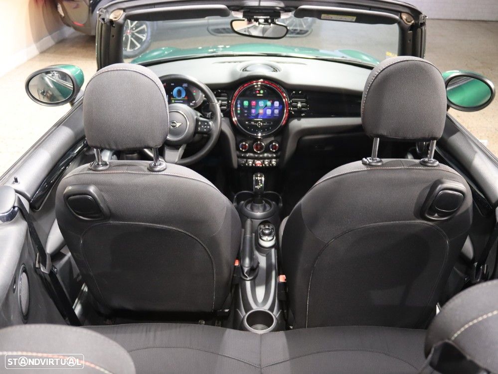 MINI Cabrio Cooper Premium Classic Auto - 7