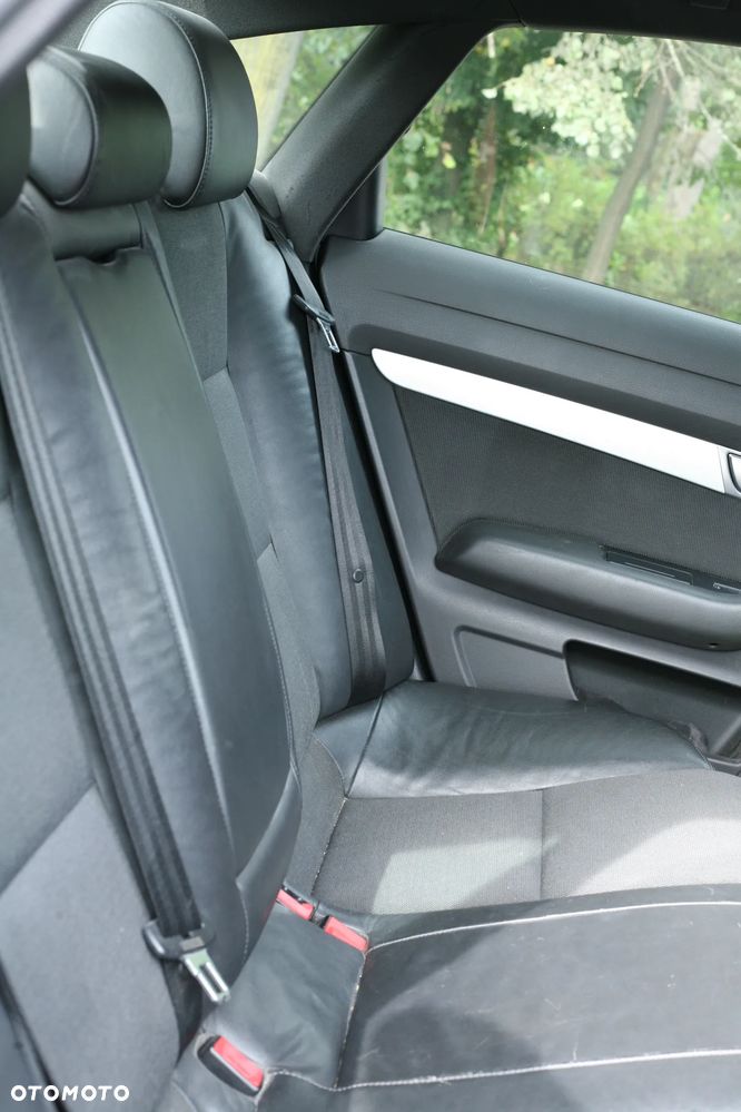 Audi A6 Limousine 2.0T FSI - 7