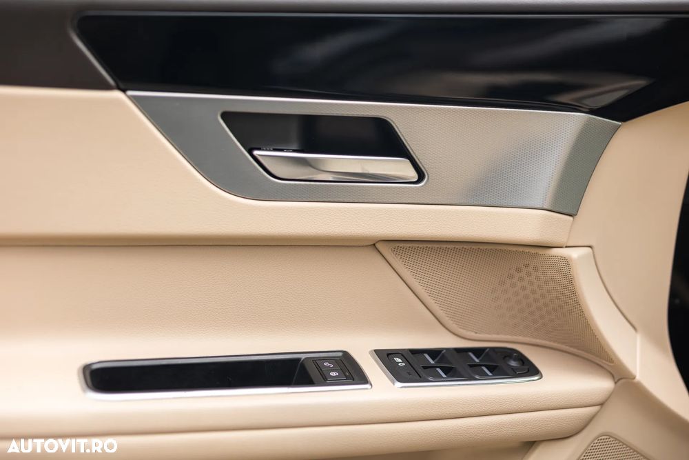 Jaguar XF 20d Aut. Prestige - 10