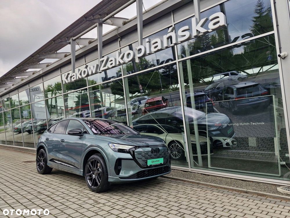 Audi Q4 Sportback e-tron - 4