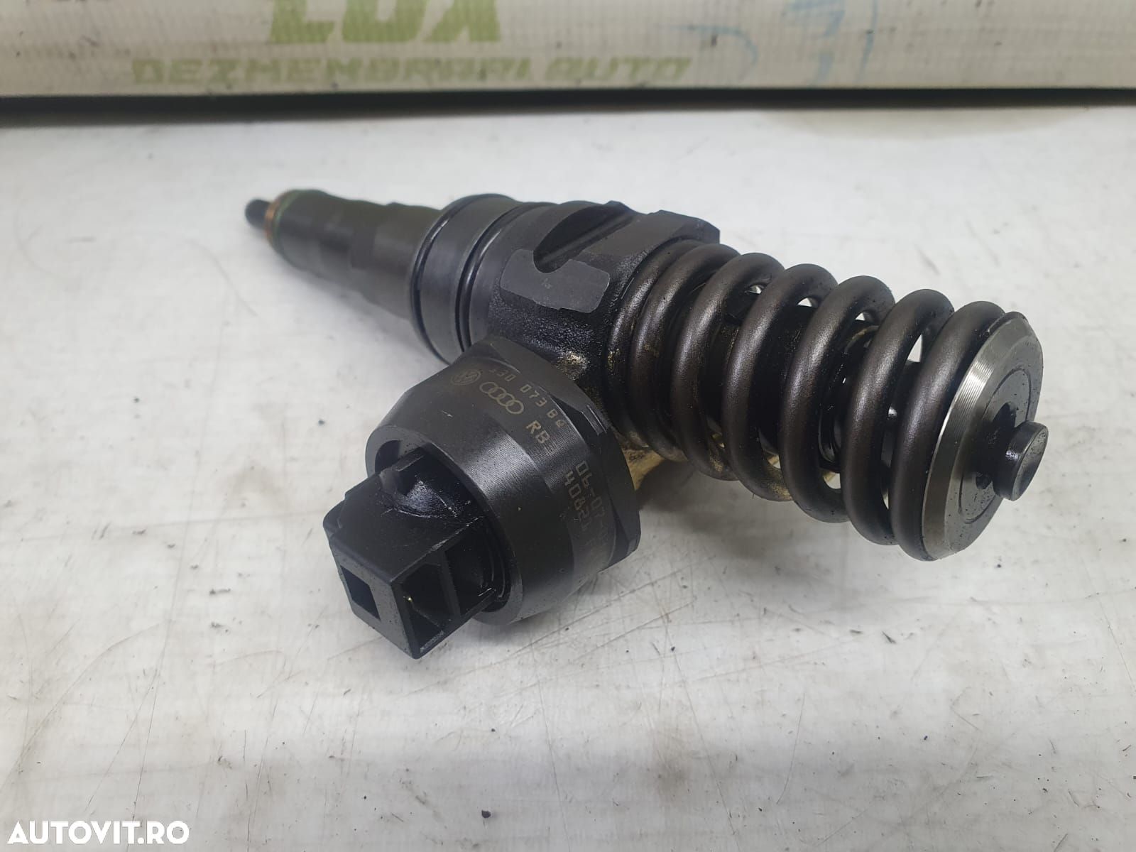 Injector 2.0 tdi bmm bmp 0414720312 038130073bq Volkswagen VW Jetta 5 - 1