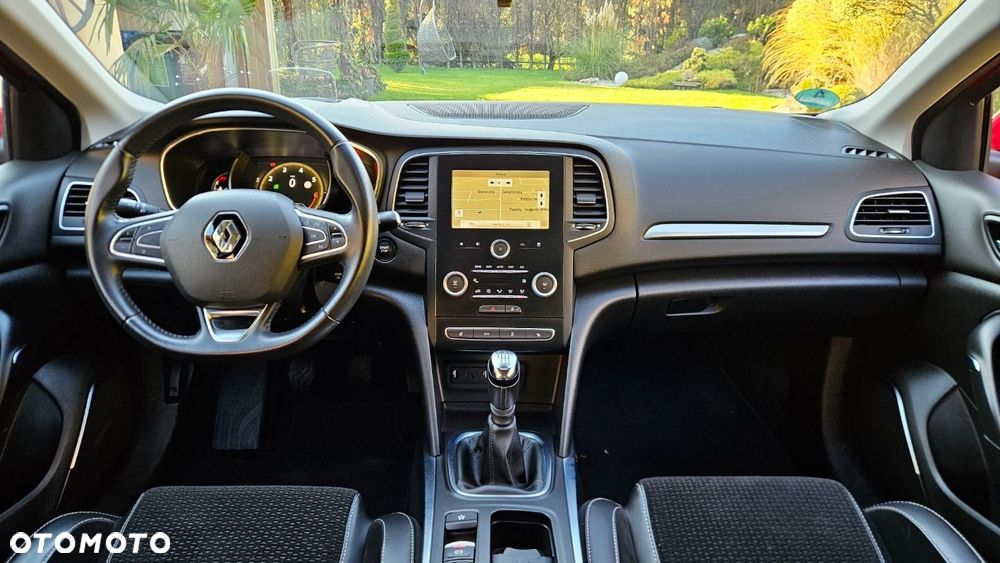 Renault Megane Grandtour ENERGY TCe 130 BOSE EDITION - 15