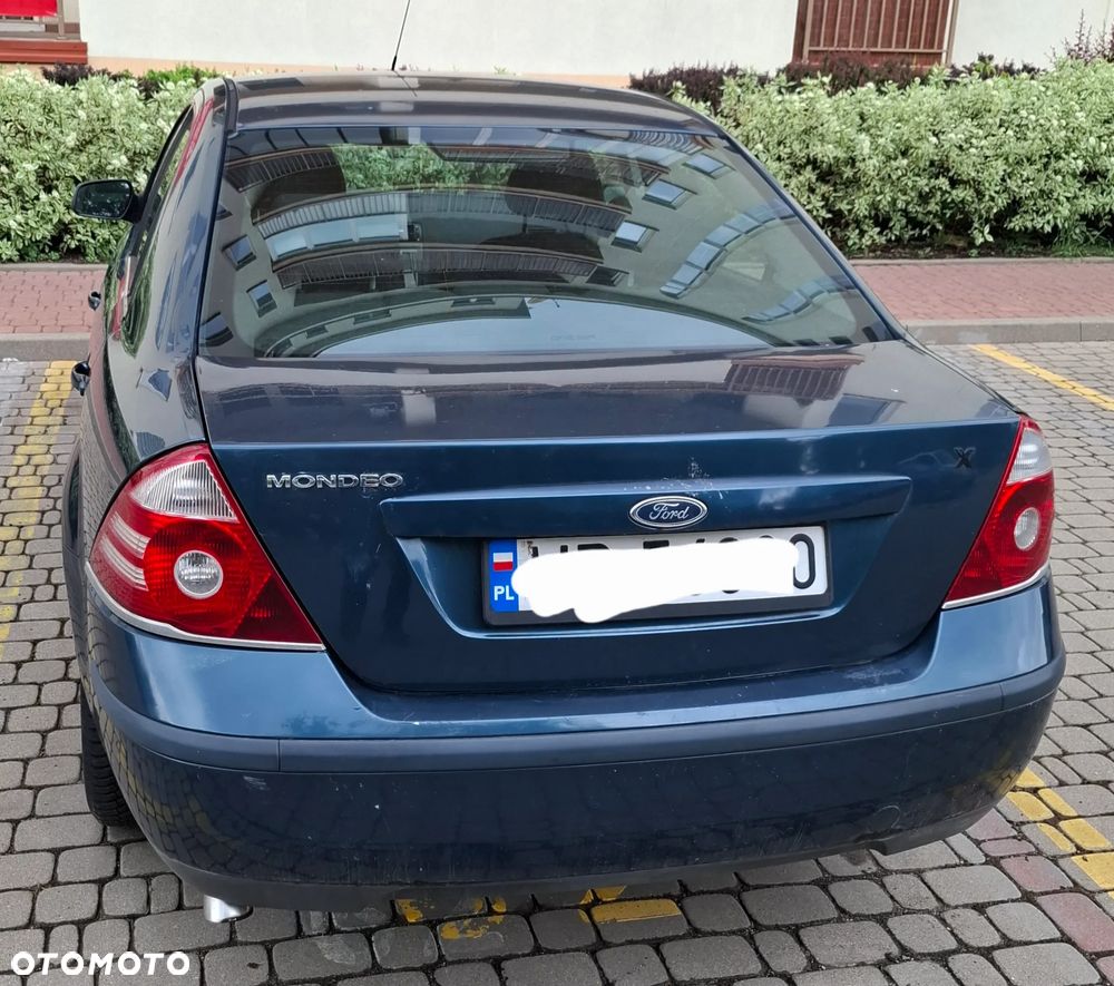 Ford Mondeo 1.8 Trend X - 4