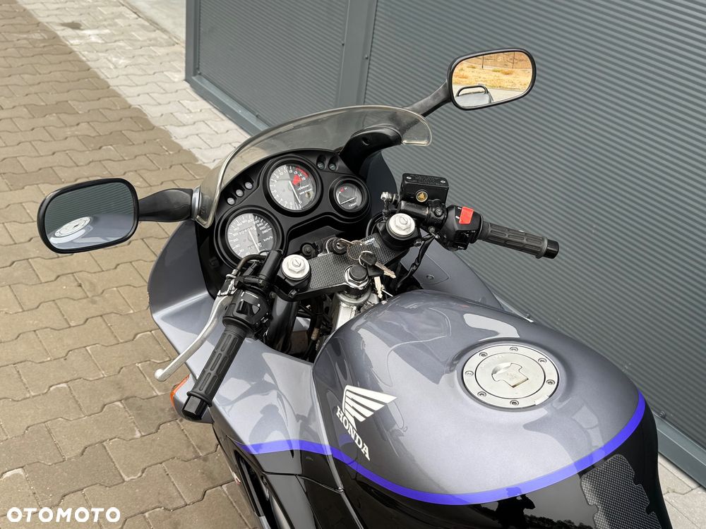 Honda CBR - 10