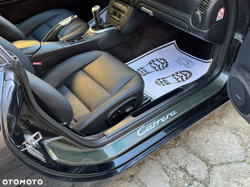 Porsche 911 Carrera 4 Cabrio - 35