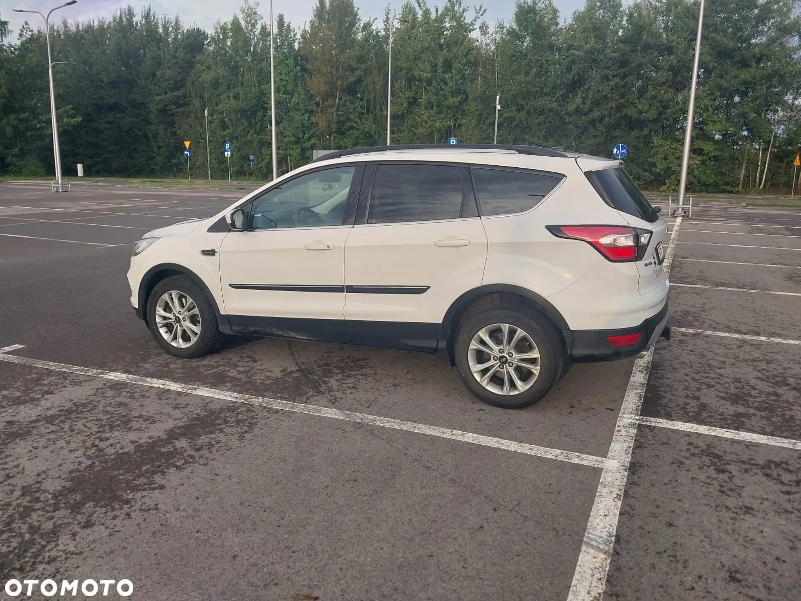 Ford Escape 2.0 EcoBoost AWD Titanium - 5