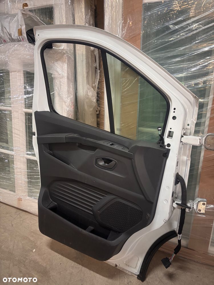 Drzwi prawe lewe renault trafic III IV - 10